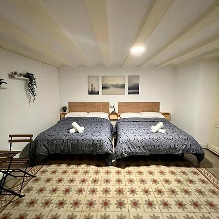 Sleep In Gothic Bcn Hostel บาร์เซโลนา ภายนอก รูปภาพ