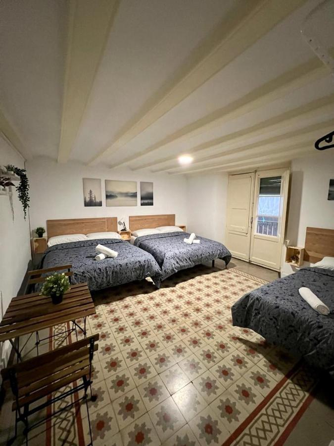 Sleep In Gothic Bcn Hostel บาร์เซโลนา ภายนอก รูปภาพ